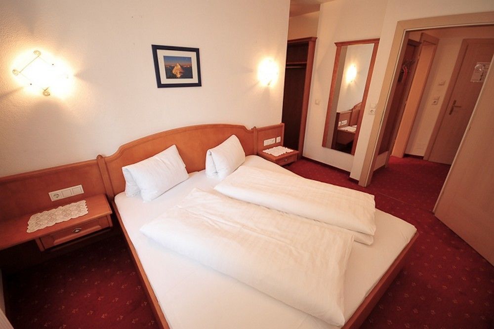 Apart Hotel Garni Strasser Zell am Ziller Εξωτερικό φωτογραφία
