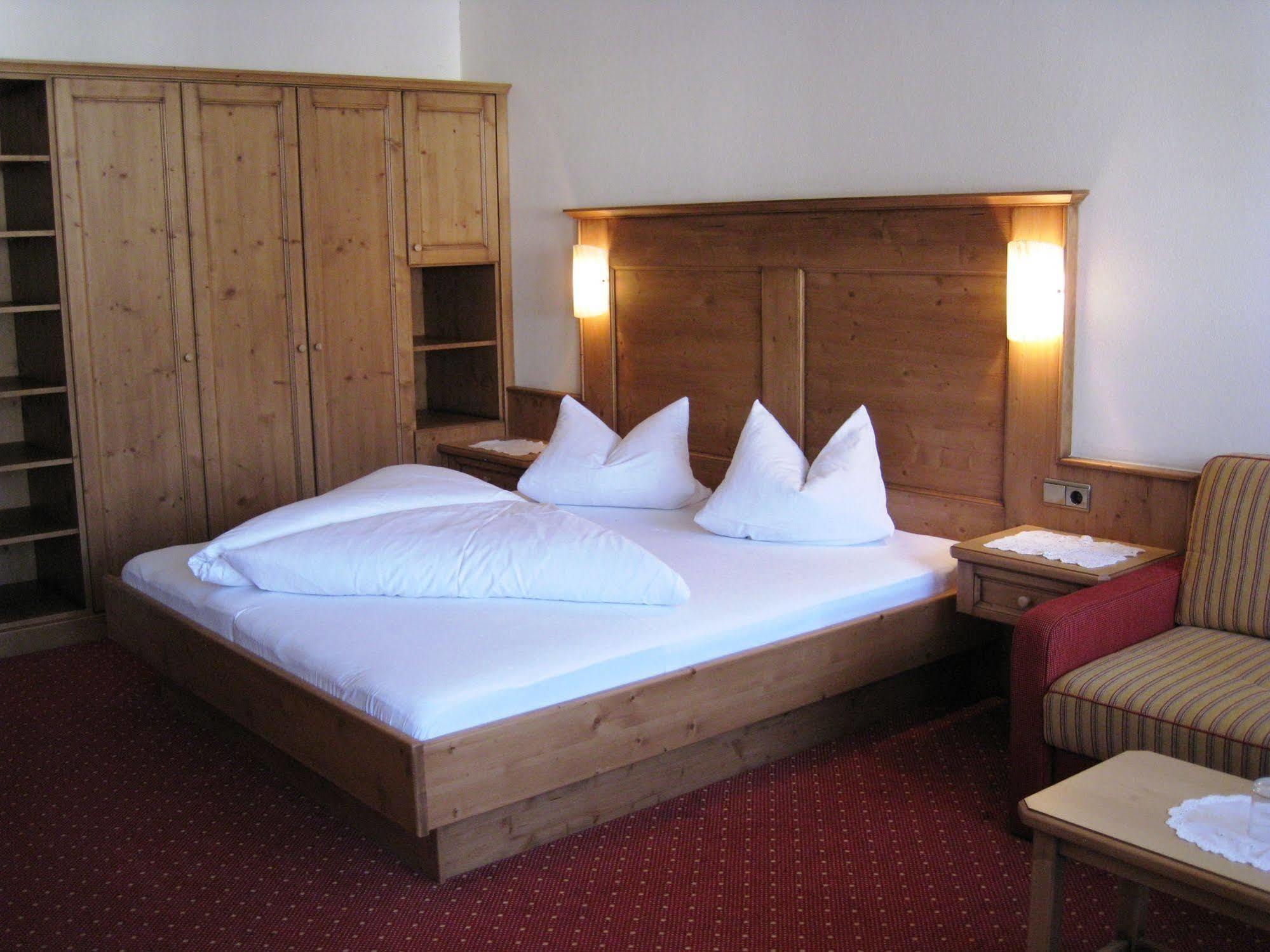 Apart Hotel Garni Strasser Zell am Ziller Εξωτερικό φωτογραφία